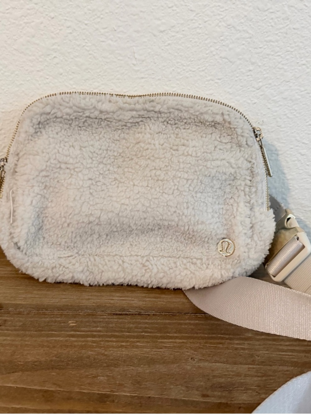 lululemon athletica Sherpa Crossbody Bag in Cream